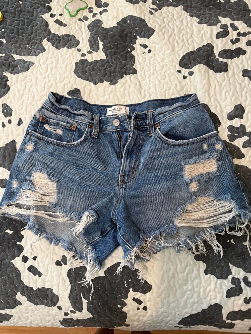 Abercrombie & Fitch The Boyfriend Short, distressed